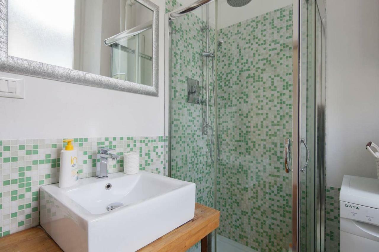 לה ספציה Guest House Rita מראה חיצוני תמונה